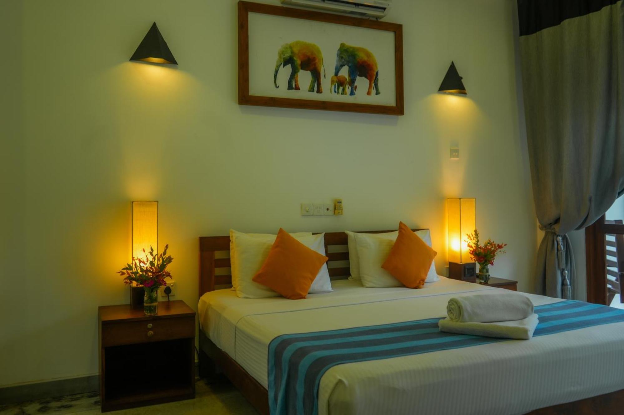 Hotel Athgira Uda Walawe Extérieur photo