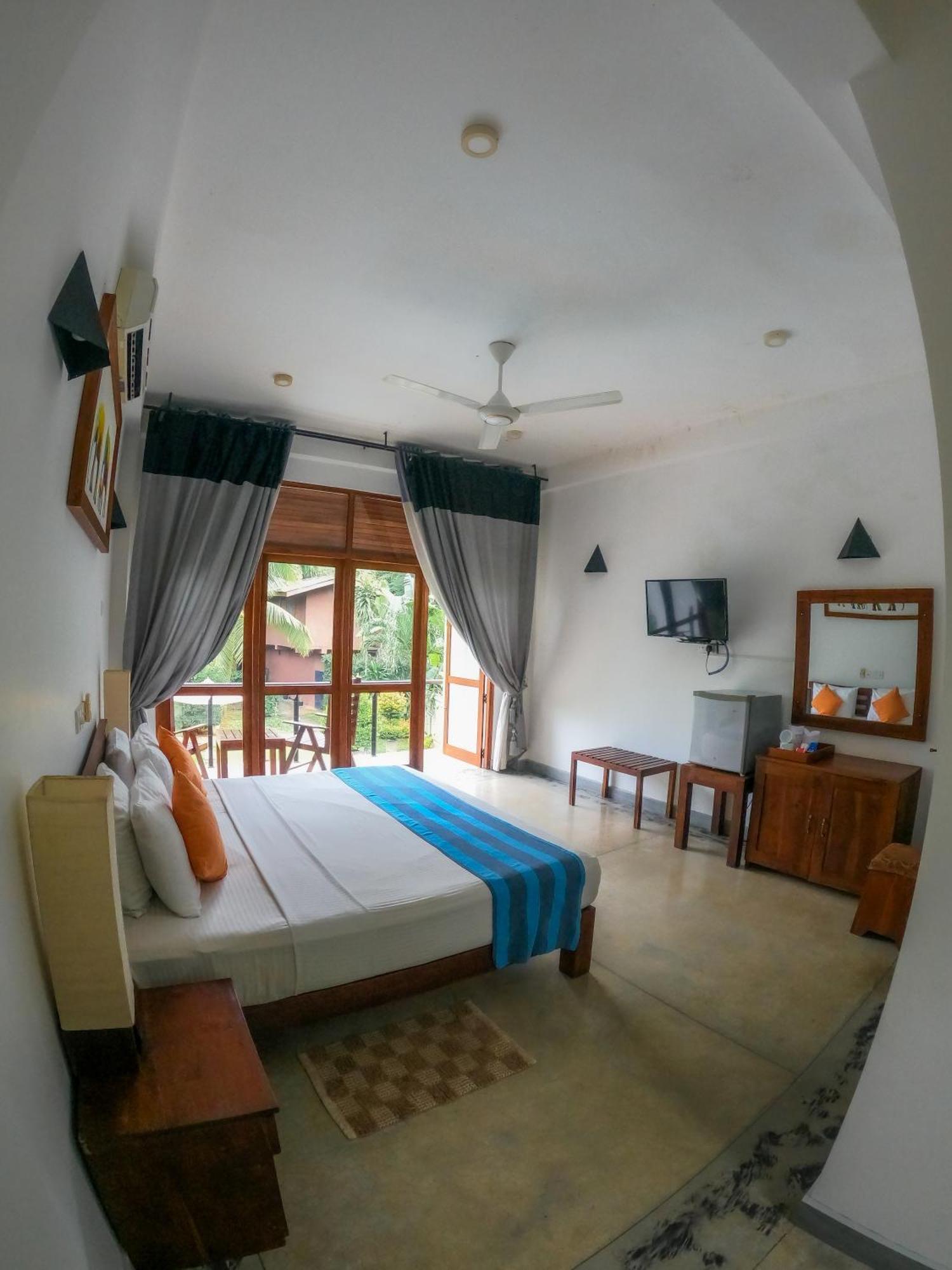 Hotel Athgira Uda Walawe Extérieur photo