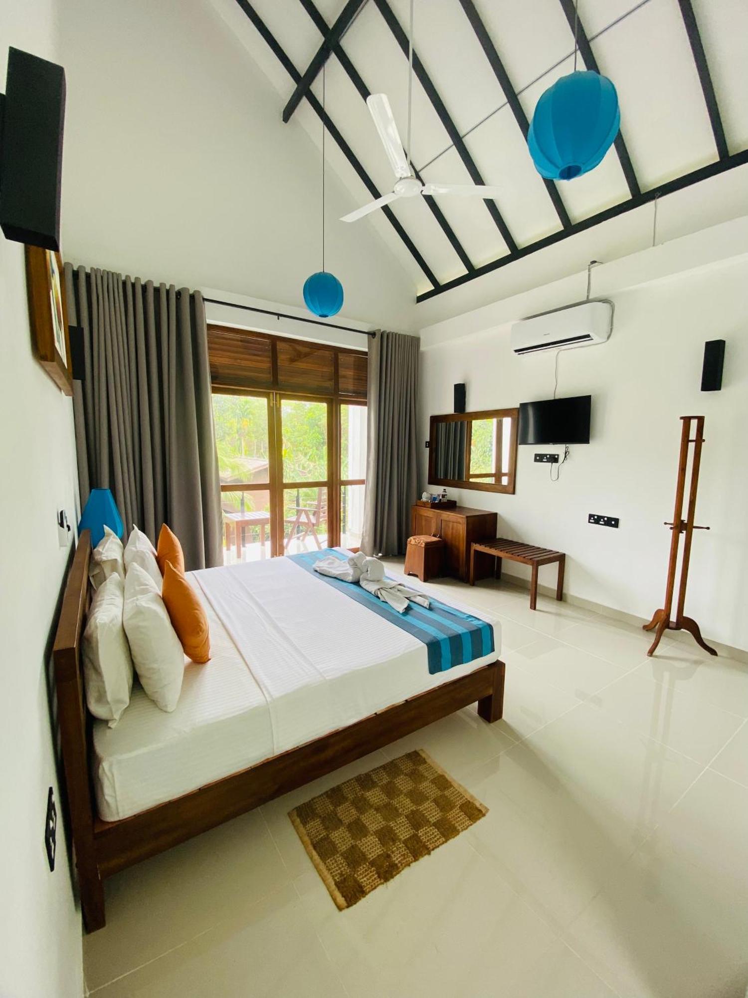 Hotel Athgira Uda Walawe Extérieur photo